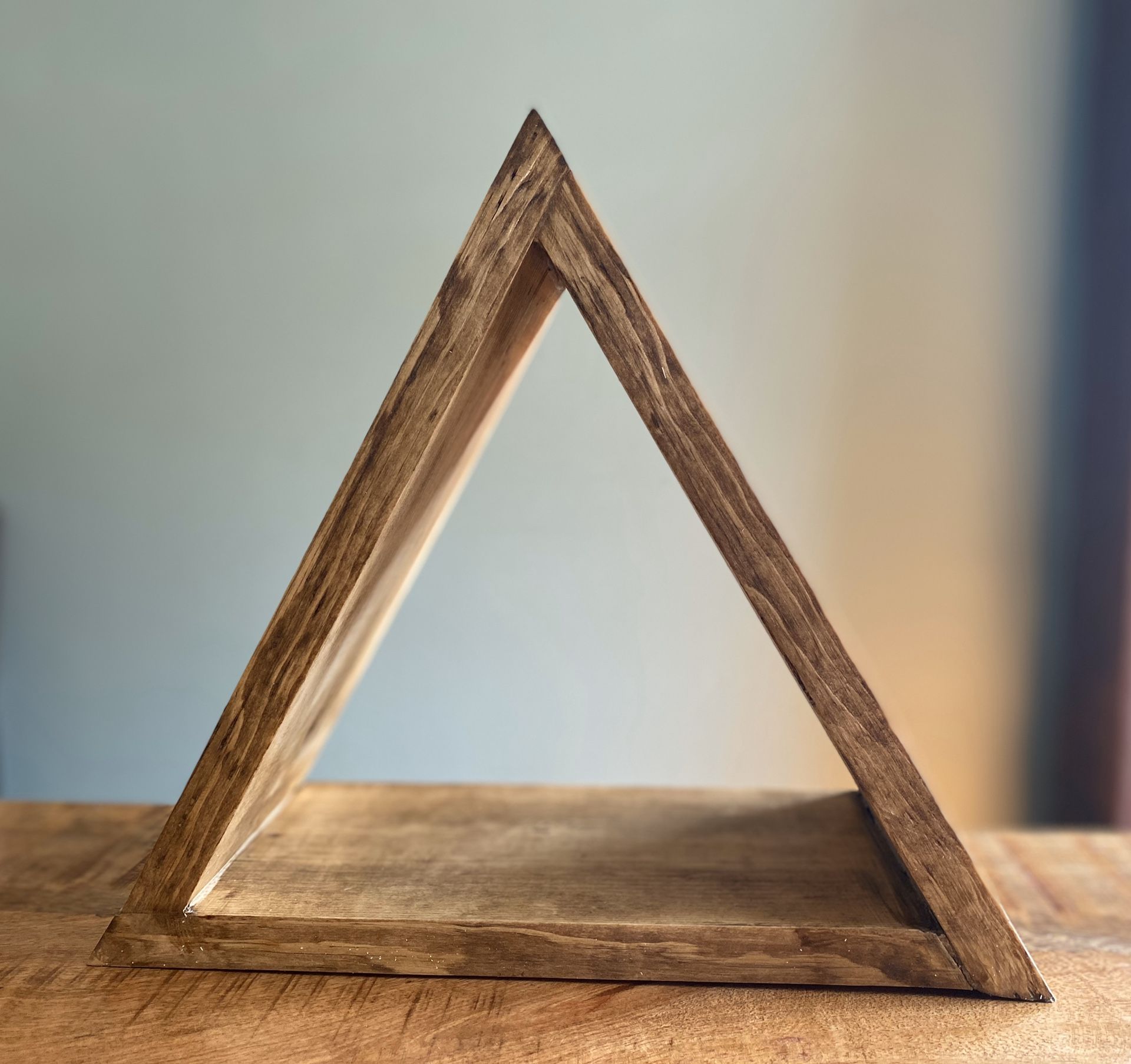 Triangle shelves