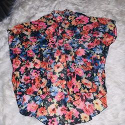 New Beautiful Floral Kimono For Sale !!!