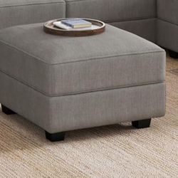 Ottoman With Storage 