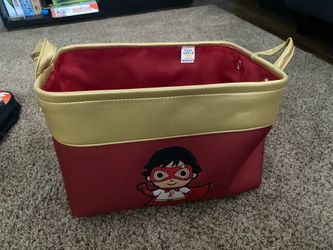 Ryan’s World Storage Box