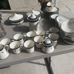 Noritake Fine China Made In Japan 