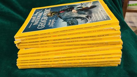 1989 Whole Year Of National Geografic Magazines