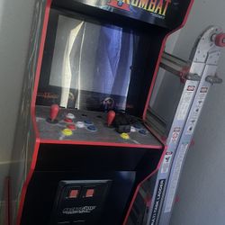 Arcade Game With Multiple Games 