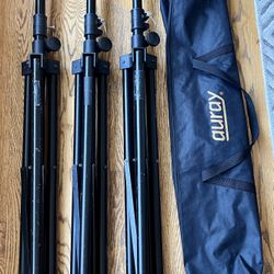 3 X Pro Line speaker stand w/ carrying bag 