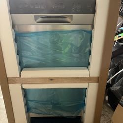 Whirlpool Compact Dishwasher 