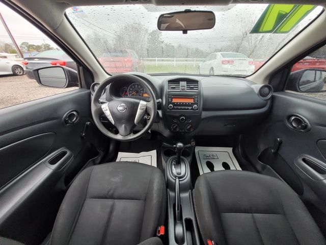 2017 Nissan Versa