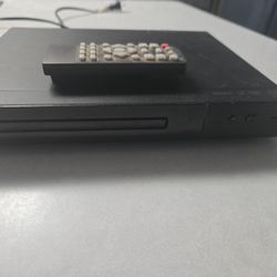 LG  cd/dvd Player With Remote