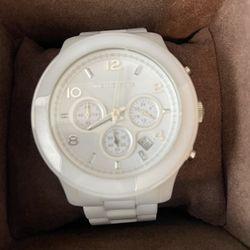 Micheal Kors White Ceramic Watch 