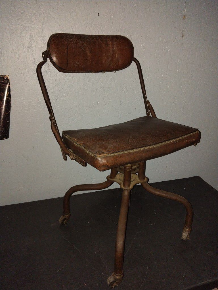 Industrial Chair 