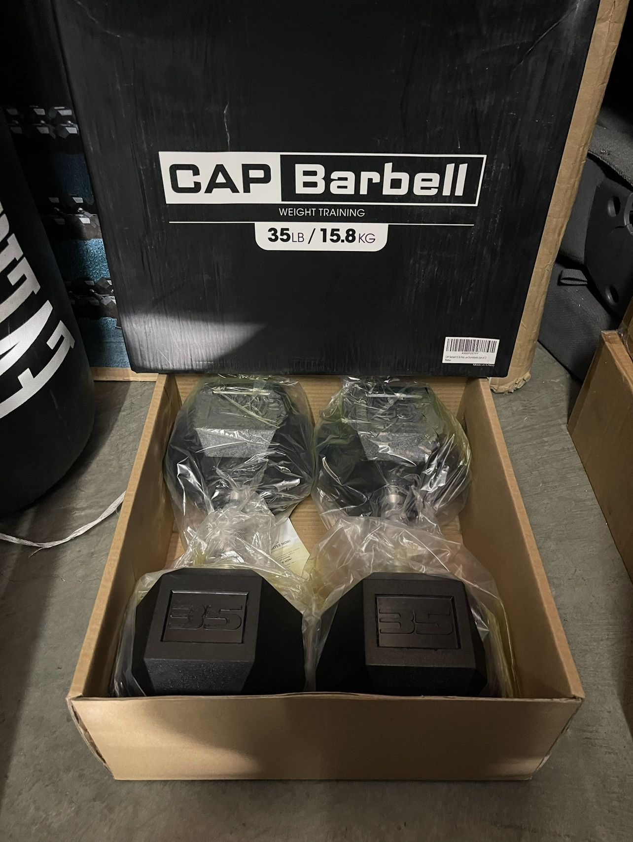 35lbs CAP Hex Rubber Dumbbell Weights…. (Brand New) Home Gym Fitness….