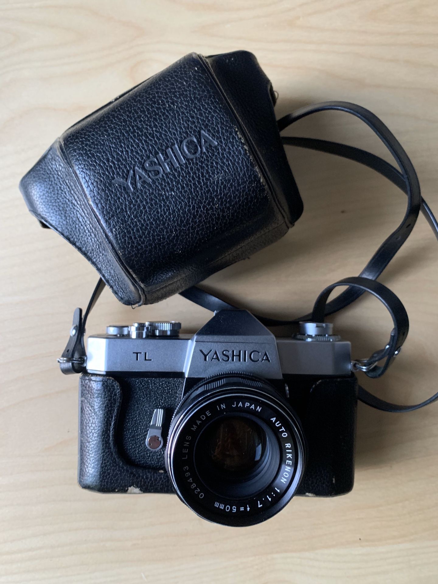Yashica TL, 35mm film camera, with case and strap