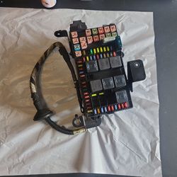 2002 FORD F250 FUSE BOX