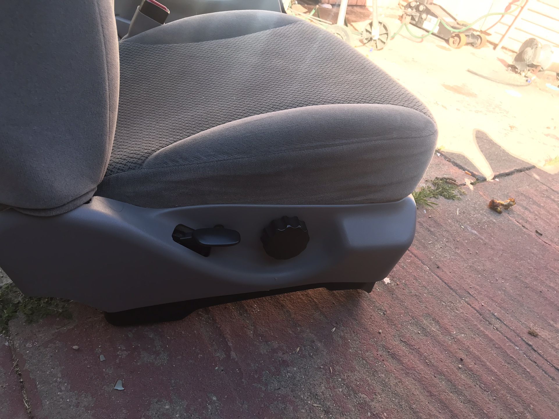 Parts Expedition Seat