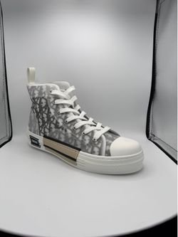 Size 9-9.5 10-10.5 high top Diors