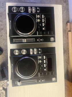 Pioneer CDJ-200 (pair)