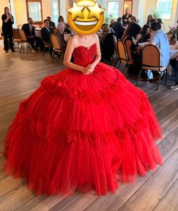 Red Quinceanera Dress -size/talla 4