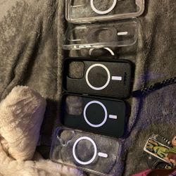 Five Good Phone Cases That Have The Magnetic Thing On The Back