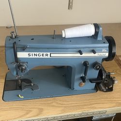 Singer Professional 20U Industrial Sewing Machine 