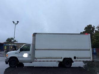 Box truck 16ft
