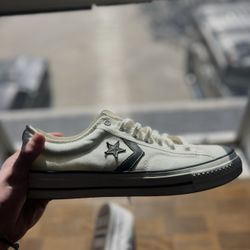 Converse Low Top White - Mens 12