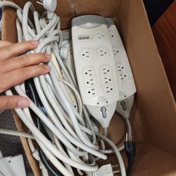 Belkin OUTLETS, PLUGS
