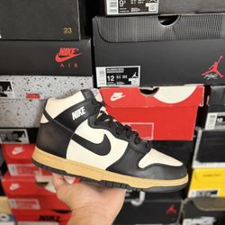 Nike Dunk High Vintage Panda size 11.5W 10M USED But Clean
