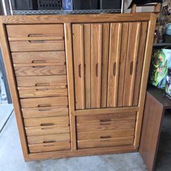 Wooden Drawer Cabinet