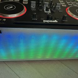 $180 Gemini MIX2GO Pro portable Bluetooth speaker and turntable 