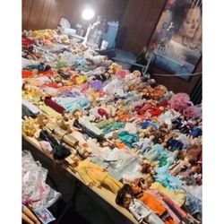 130 Dolls Barbies & Ideal Bratz Gene Silkstones Bewitched Jeannie & Clothes 