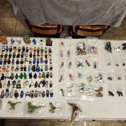 LEGO / LEGOS MINI FIGURES / LEGO FRIENDS / LEGO ANIMALS / LEGO DINOSAURS 