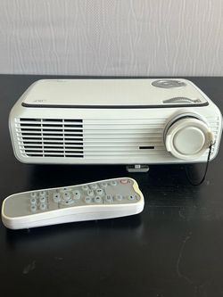 Optoma HD65 THEMESCENE Full HD 3500 ANSI (WXGA) 120Hz DLP, HDMI Projector