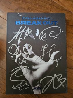 Signed p1harmony album