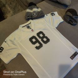 Raiders Jersey And Beanie