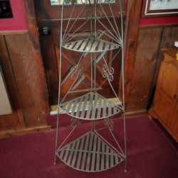 Metal Folding Corner Shelf