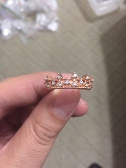 Rose Gold Rhinestone Crown Ring Size 7