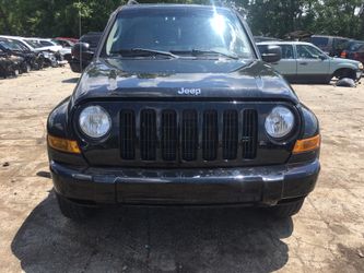 Parting out 2005 Jeep Liberty Renegade 4x4
