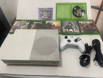 Xbox 1s 1Tb bundle with 7 games