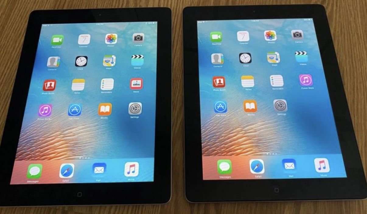 2 Apple iPad
