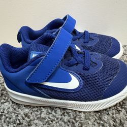 Nike Blue No Tie- Velcro Toddler Shoes Size 7c