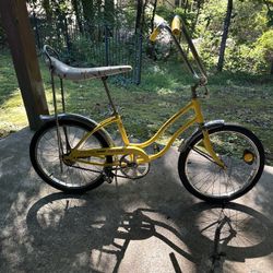 vintage 1974 yellow Schwinn Stingray Fair Lady bicycle