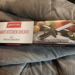 Kitchen shear $8