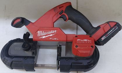Milwaukee Fuel Brushless Compact Band Saw 18V (CGH048114)