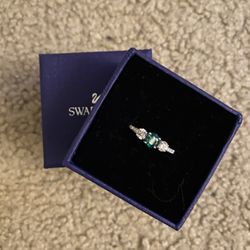 Swarovski Attract Trilogy Round Ring, Emerald Green, Rhodium Plated