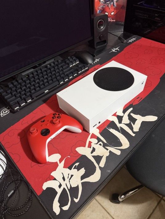 Xbox Series S 500gb & Red Xbox Controller