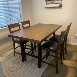  STEAL  Dinning Table&Chairs!!!