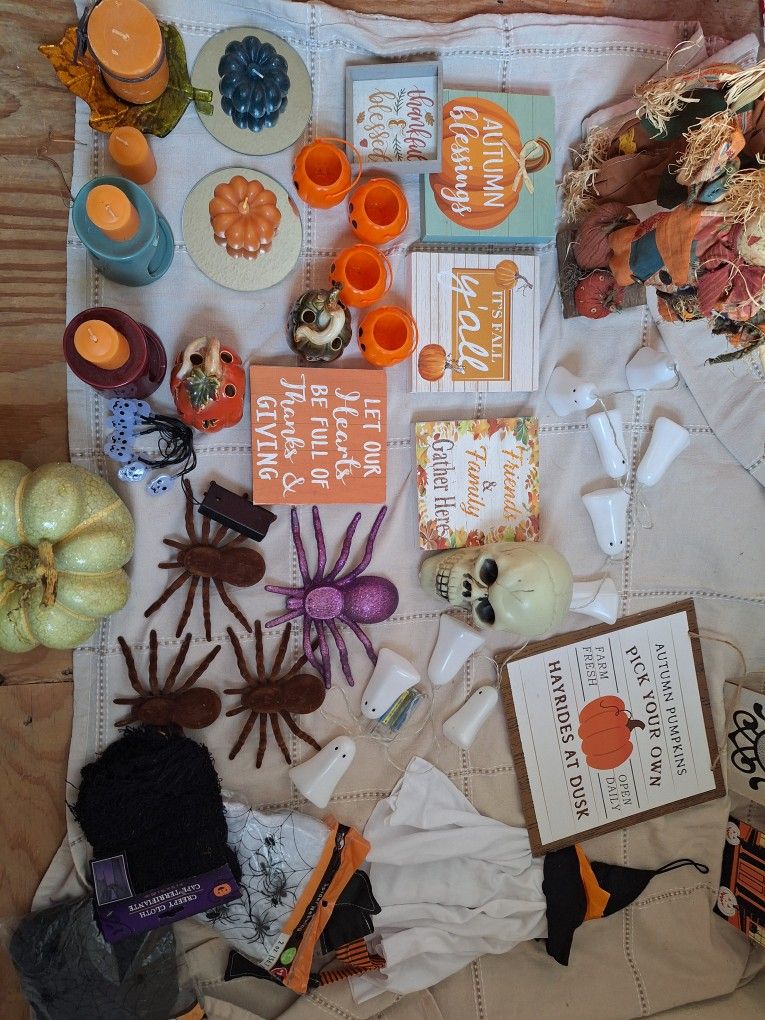 Halloween Decor