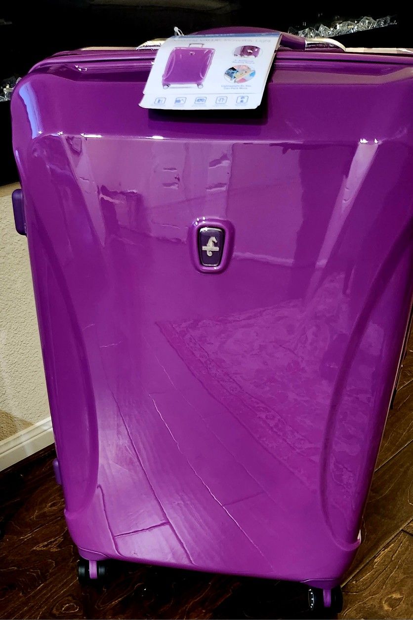 Atlantic Luggage Atlantic Ultra Lite Hardsides Spinner Suitcase, Bright Violet, Checked Large 28-Inch