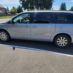 2015 Chrysler Town & Country