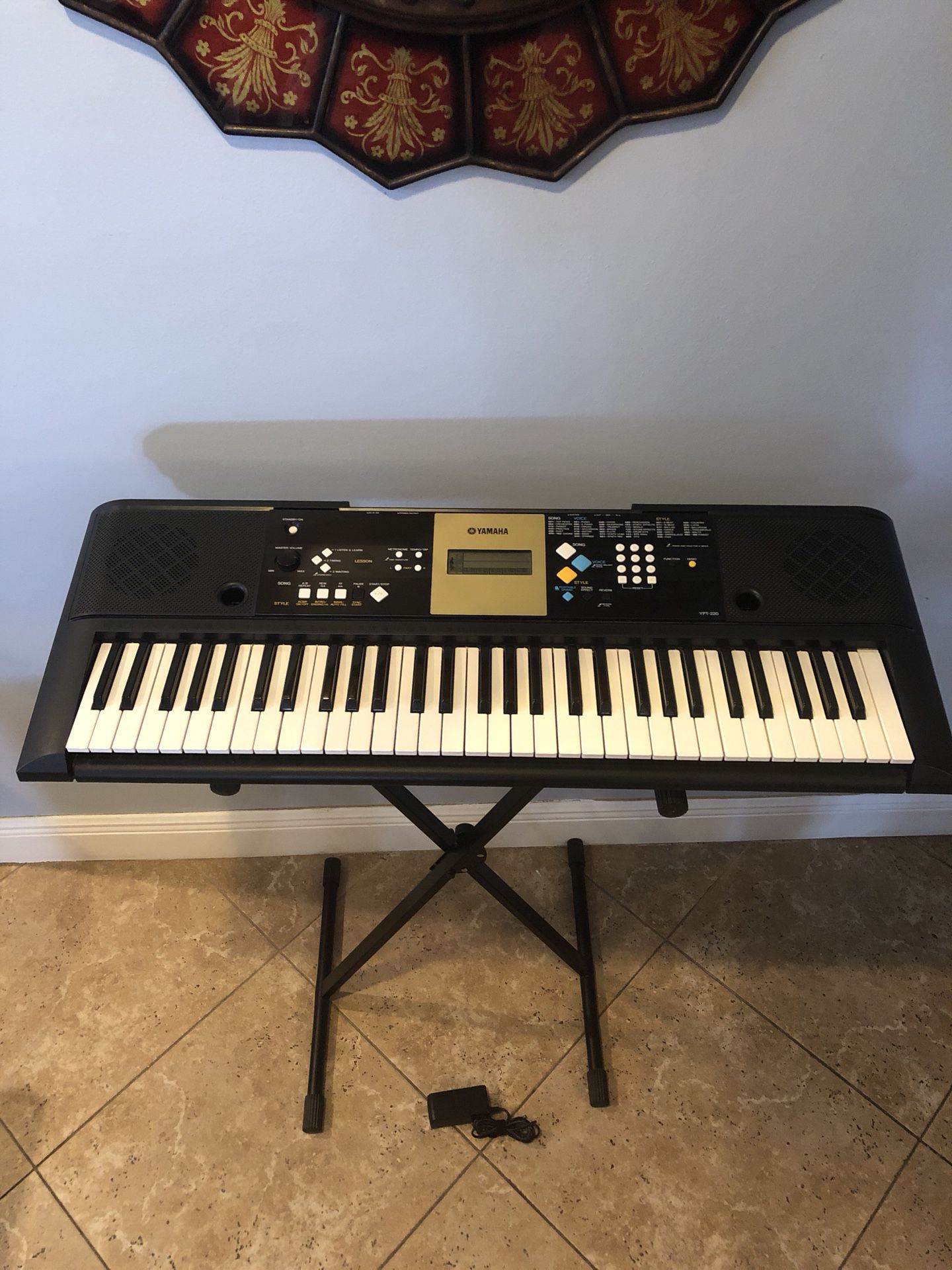 Yamaha YPT-220 music 🎵 keyboard 🎹