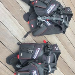 Like New Cressi Start Pro BCDs (Qty 2)